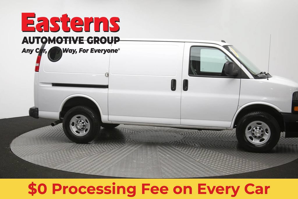 Used 2021 Chevrolet Express 3500 w/ Driver Convenience Package RWD image 42