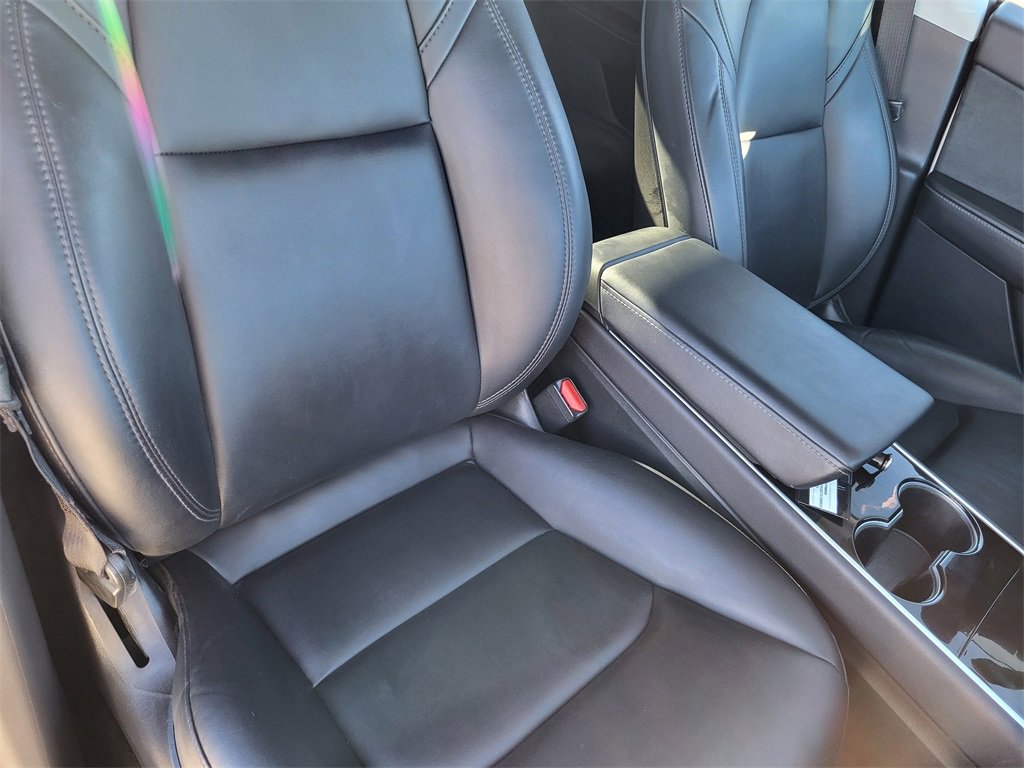 Used 2020 Tesla Model Y Performance image 18