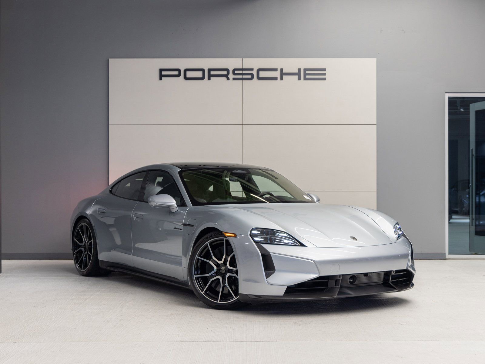 New 2026 Porsche Taycan Turbo S image 9