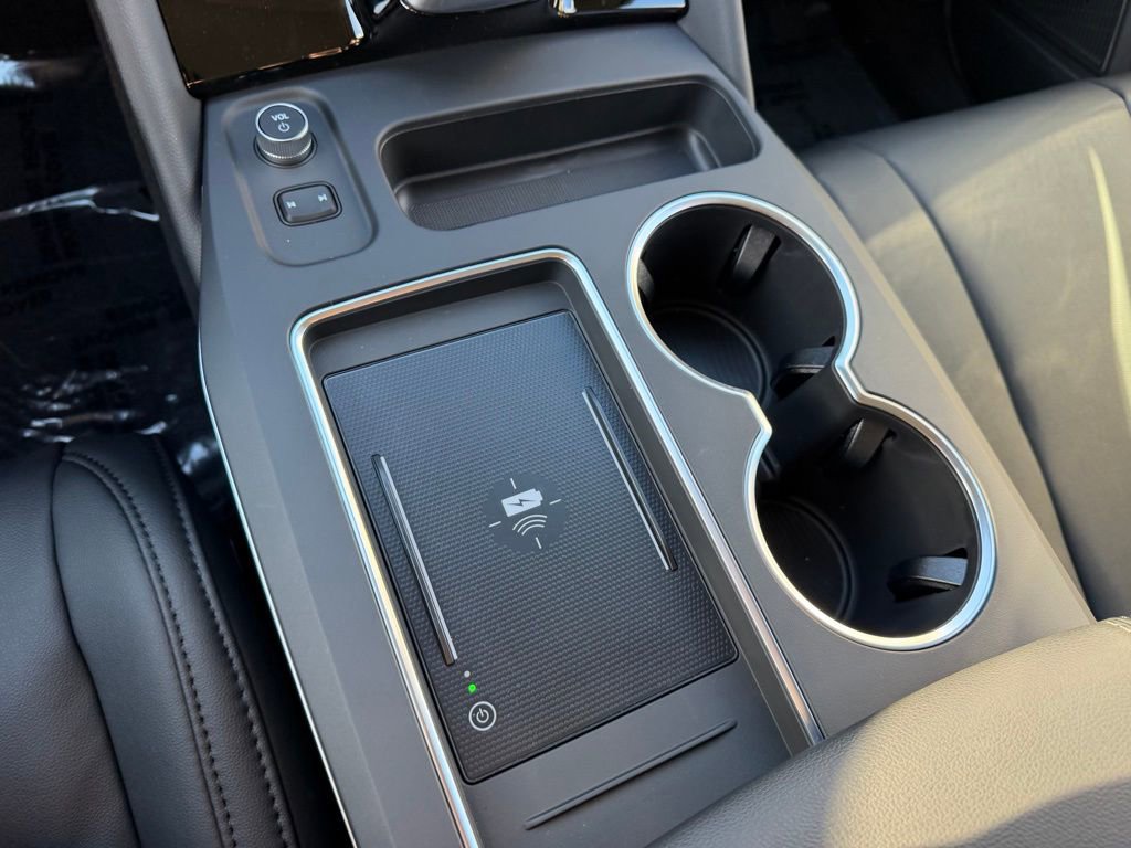 New 2026 Acura MDX SH-AWD image 23