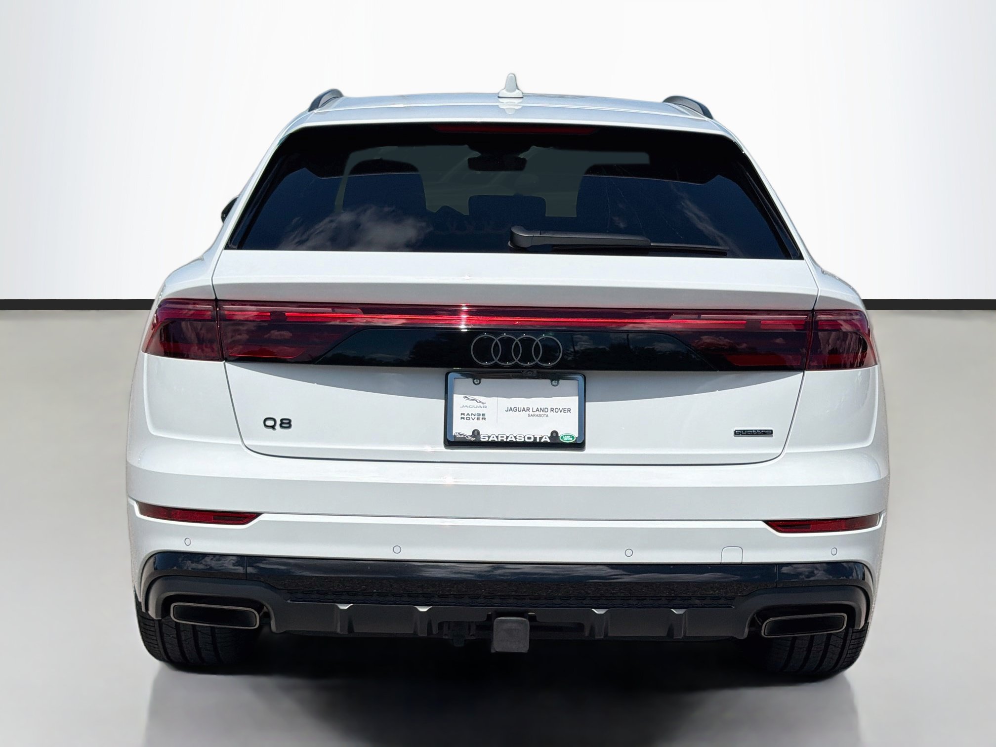 Used 2026 Audi Q8 Premium Plus AWD/4WD image 4