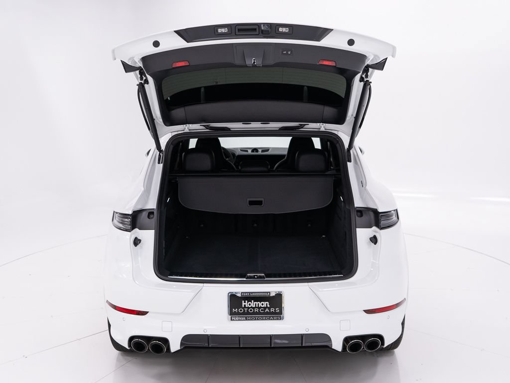 Used 2026 Porsche Cayenne GTS AWD/4WD image 45