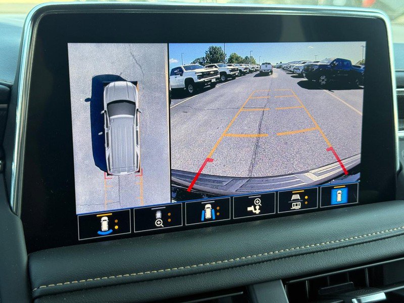 Used 2021 GMC Yukon XL AT4 w/ Rear Media and Nav Package image 23