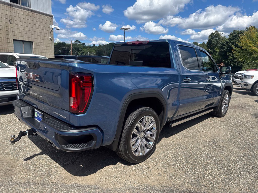 Used 2024 GMC Sierra 1500 Denali w/ Denali Reserve Package AWD/4WD image 7
