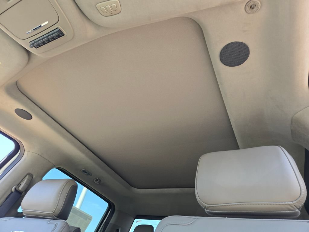 New 2026 Ford F350 Platinum w/ Platinum Plus Package AWD/4WD image 9