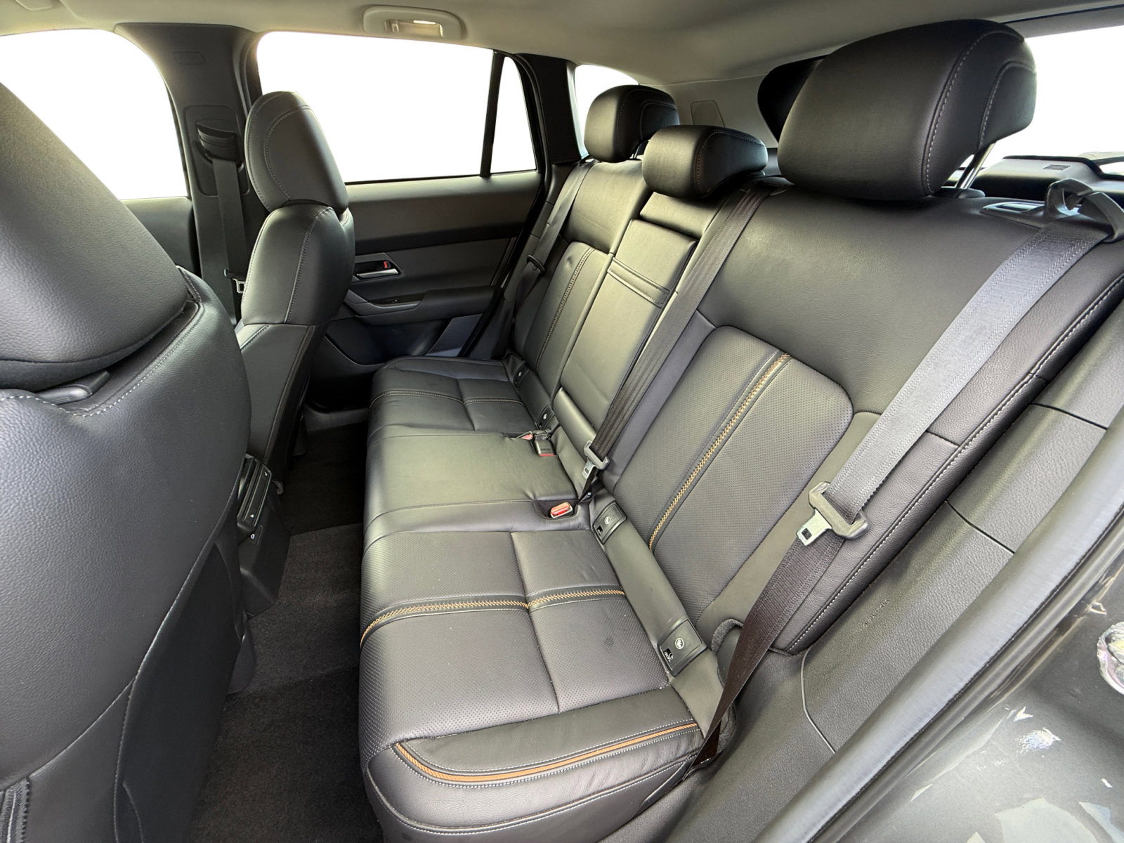 Certified 2025 MAZDA CX-50 AWD 2.5 Turbo w/ Premium Pkg image 16