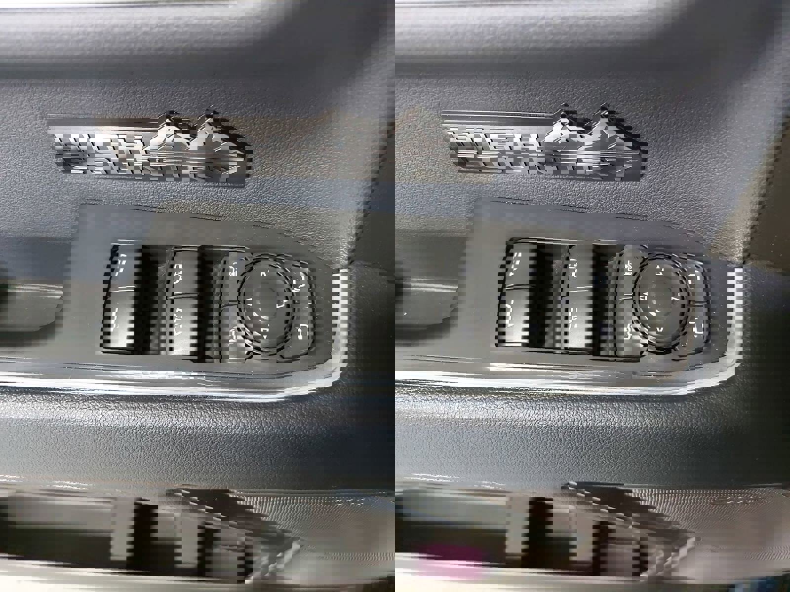 Used 2022 Chevrolet Silverado 1500 High Country w/ High Country Premium Package image 30