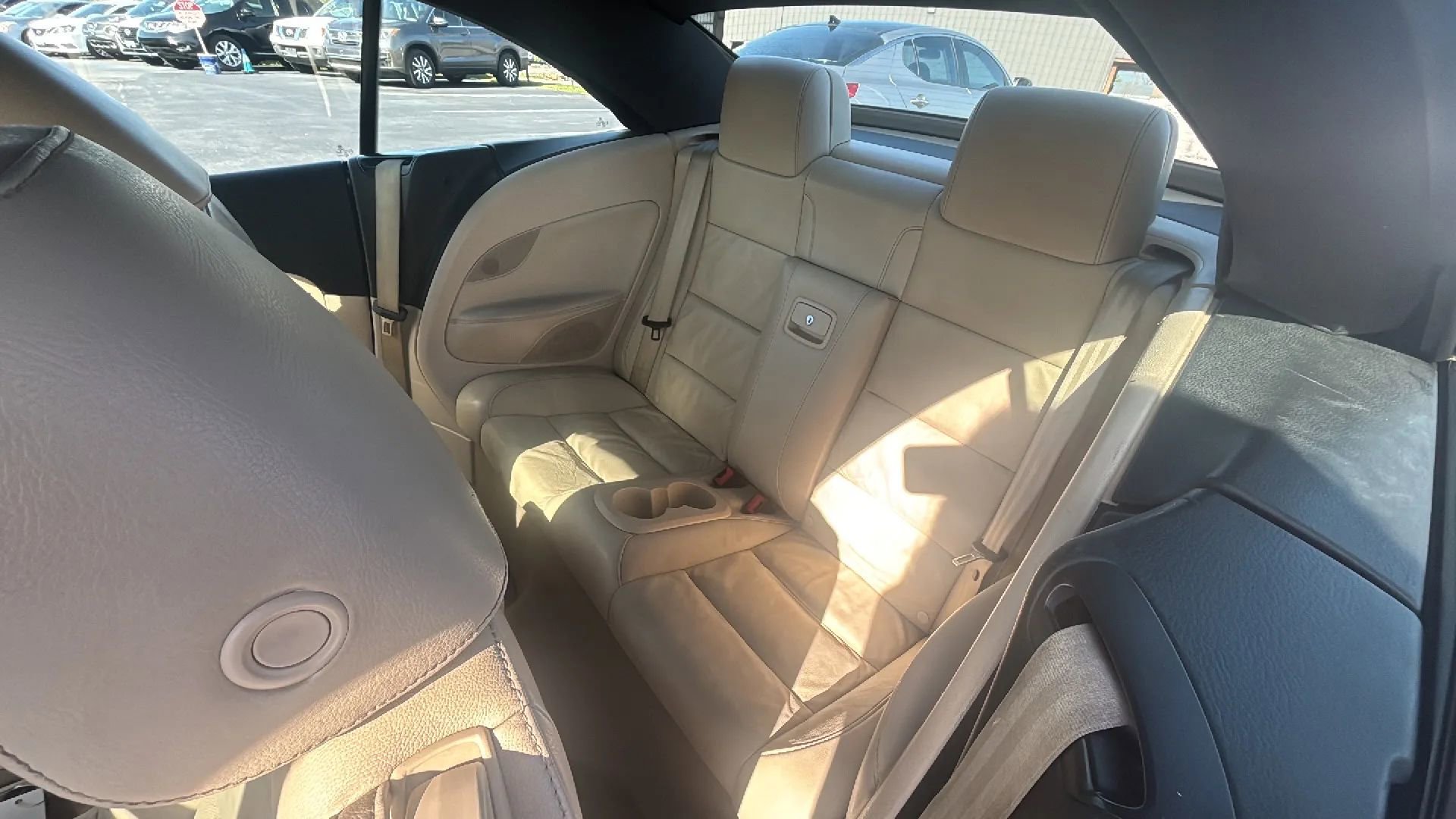 Used 2013 Volkswagen Eos Executive FWD image 15