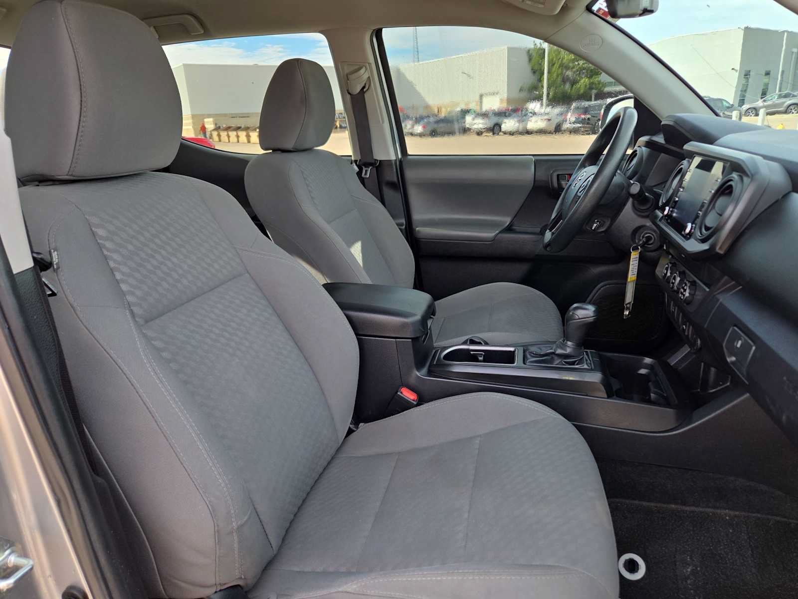 Used 2022 Toyota Tacoma SR w/ SR Convenience Package RWD image 18