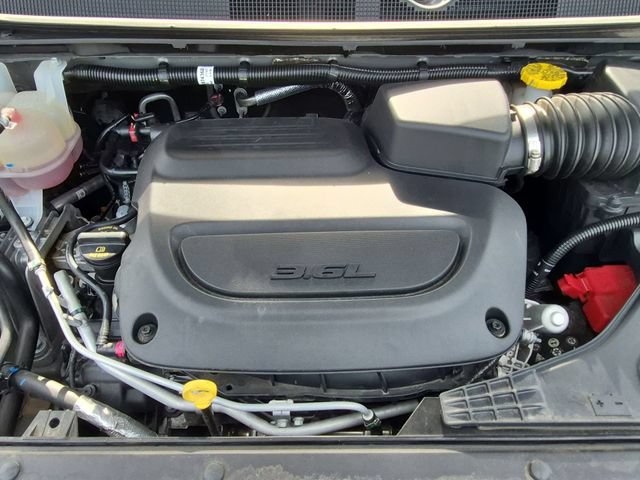 Used 2025 Chrysler Pacifica Select FWD image 37