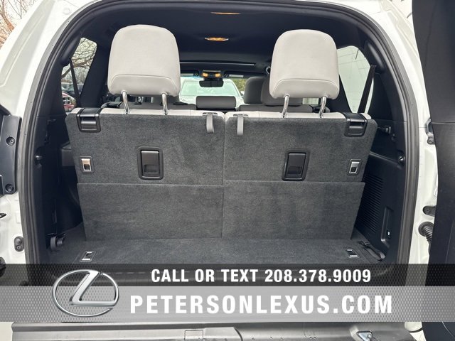 Used 2023 Lexus GX 460 image 21