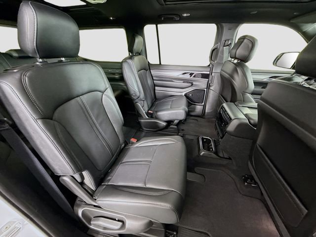 New 2026 Jeep Grand Wagoneer Limited w/ Premium Group II image 29