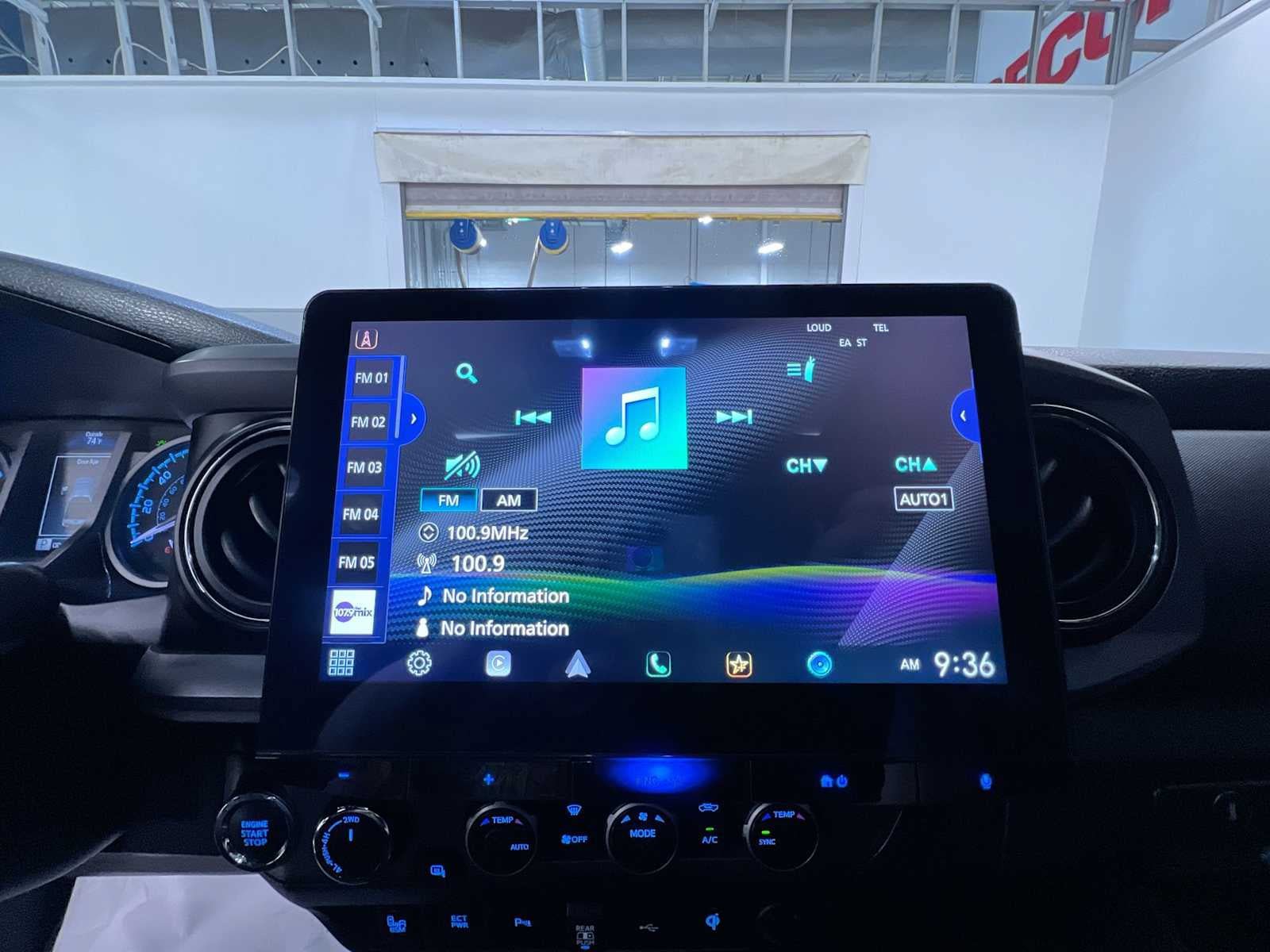 Used 2022 Toyota Tacoma TRD Pro AWD/4WD image 27