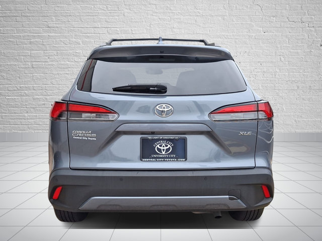 Used 2022 Toyota Corolla Cross XLE FWD image 5
