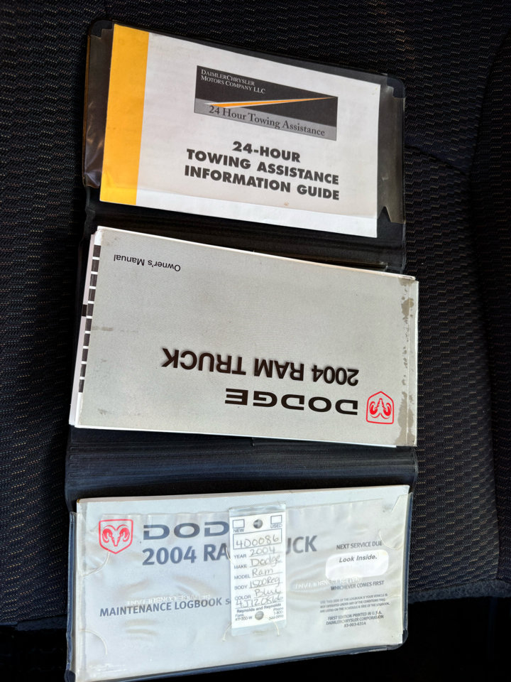 Used 2004 Dodge Ram 1500 Truck ST w/ ST Value Group image 28