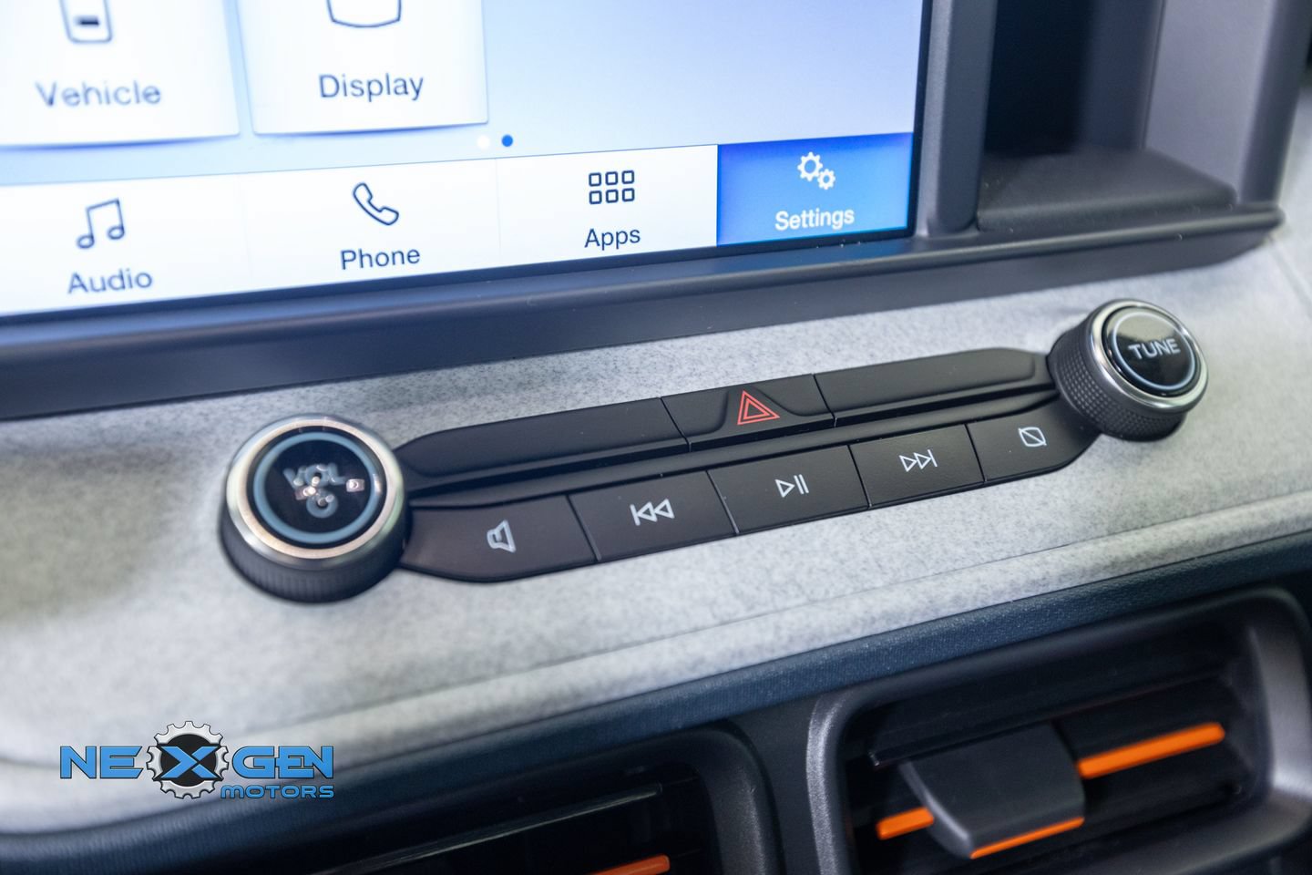 Used 2024 Ford Maverick XLT w/ Equipment Group 300A Standard AWD/4WD image 21