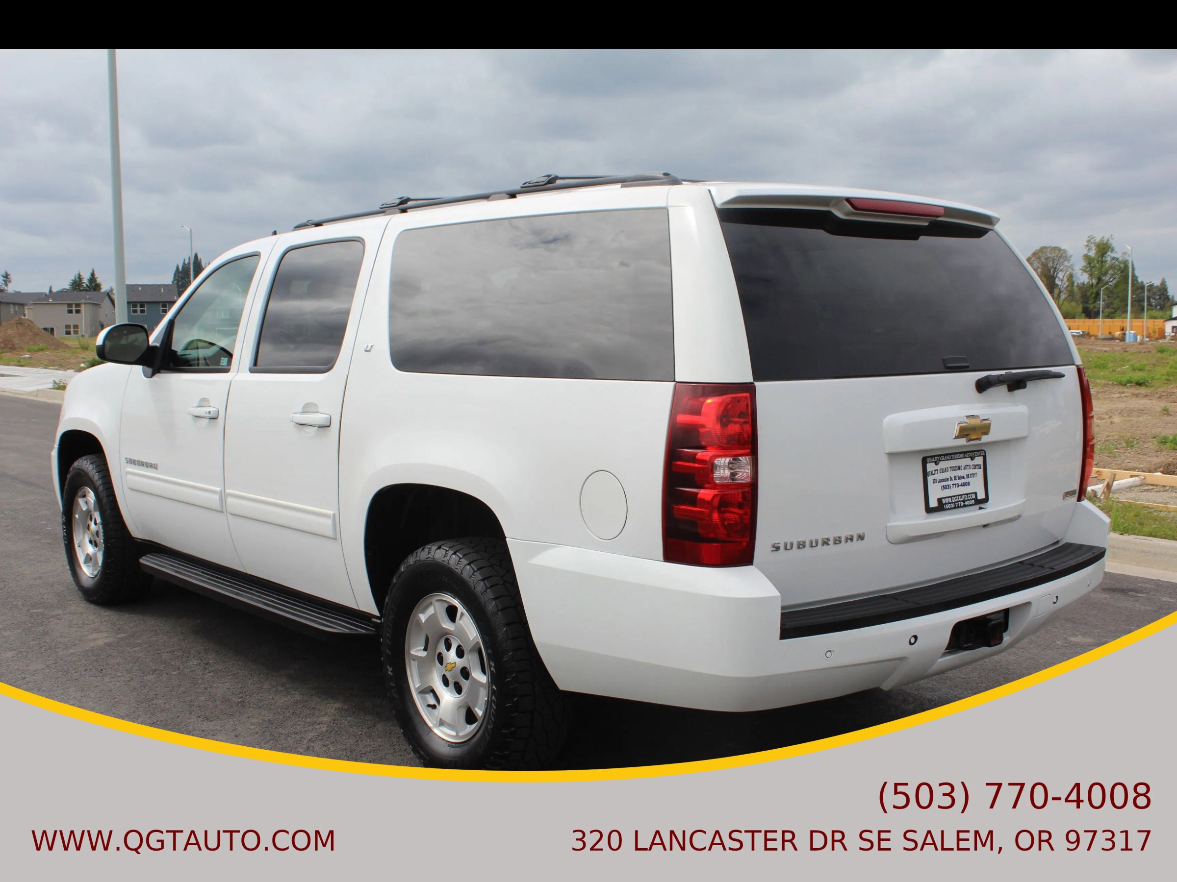 Used 2011 Chevrolet Suburban LT AWD/4WD image 3