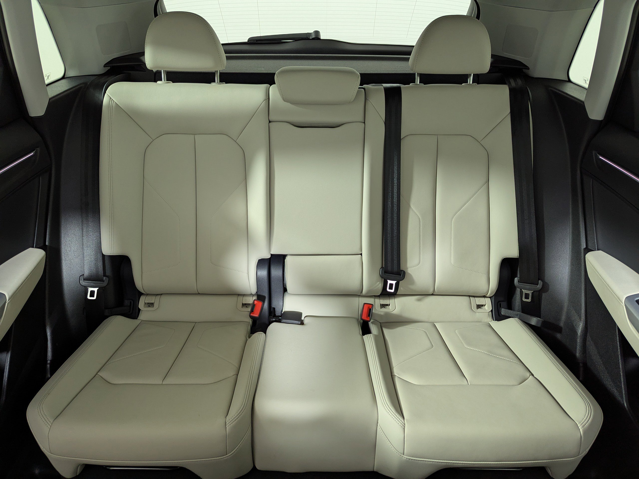 Certified 2025 Audi Q3 2.0T Premium Plus w/ Premium Plus Package image 13