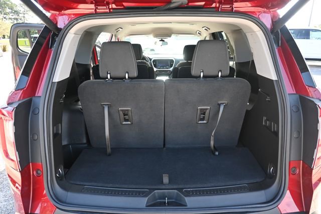 Used 2023 GMC Acadia SLE w/ Driver Convenience Package image 22