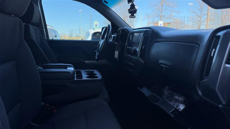 Used 2018 Chevrolet Silverado 1500 LT w/ All Star Edition RWD image 28