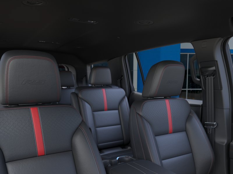 New 2027 Chevrolet Traverse RS w/ LPO, Floor Liner Package FWD image 24