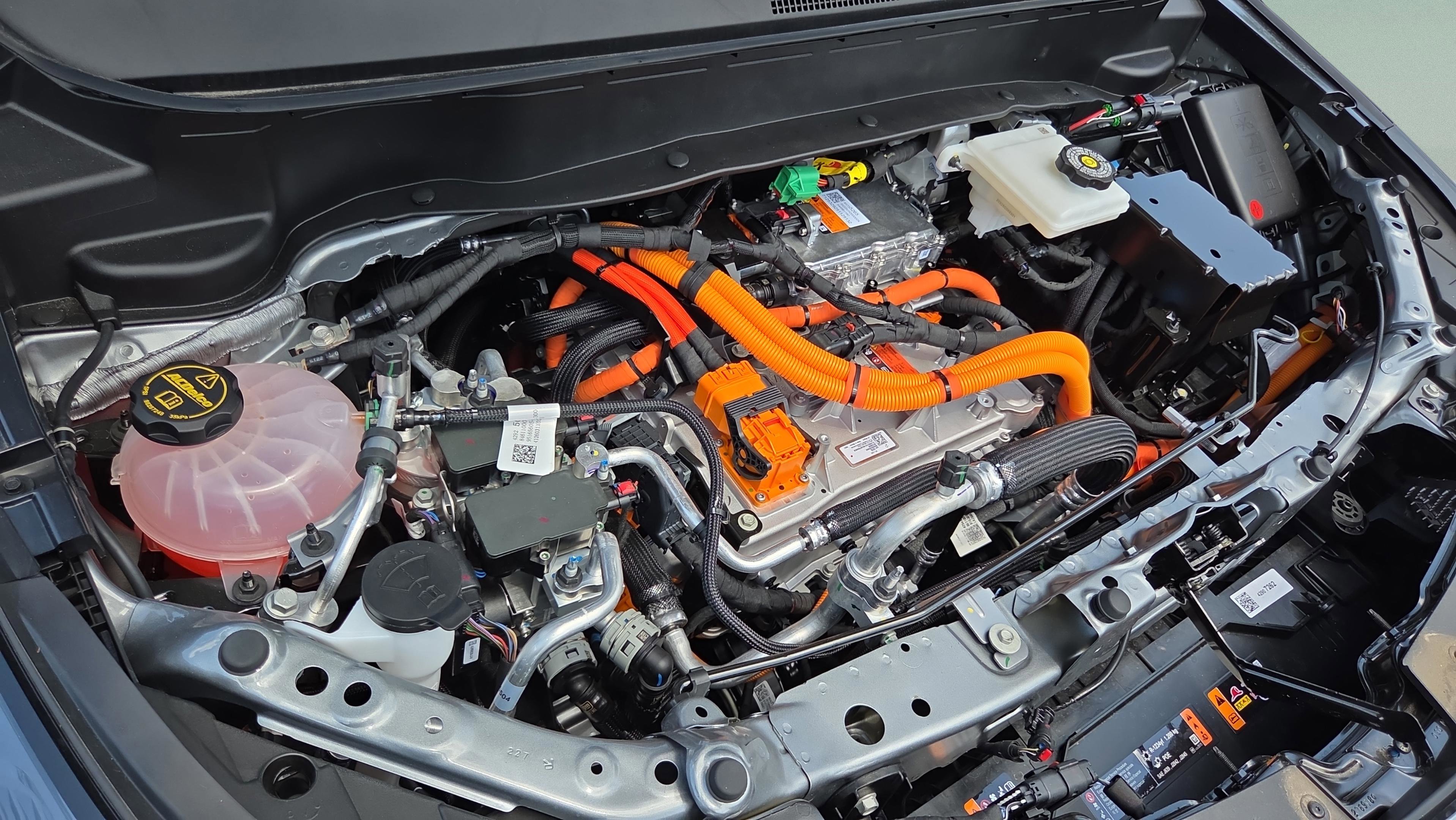 New 2027 Chevrolet Bolt RS w/ LPO, All-Weather Package FWD image 17