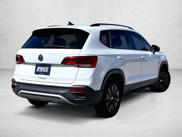 Used 2023 Volkswagen Taos S w/ Driver Assistance Package FWD image 2