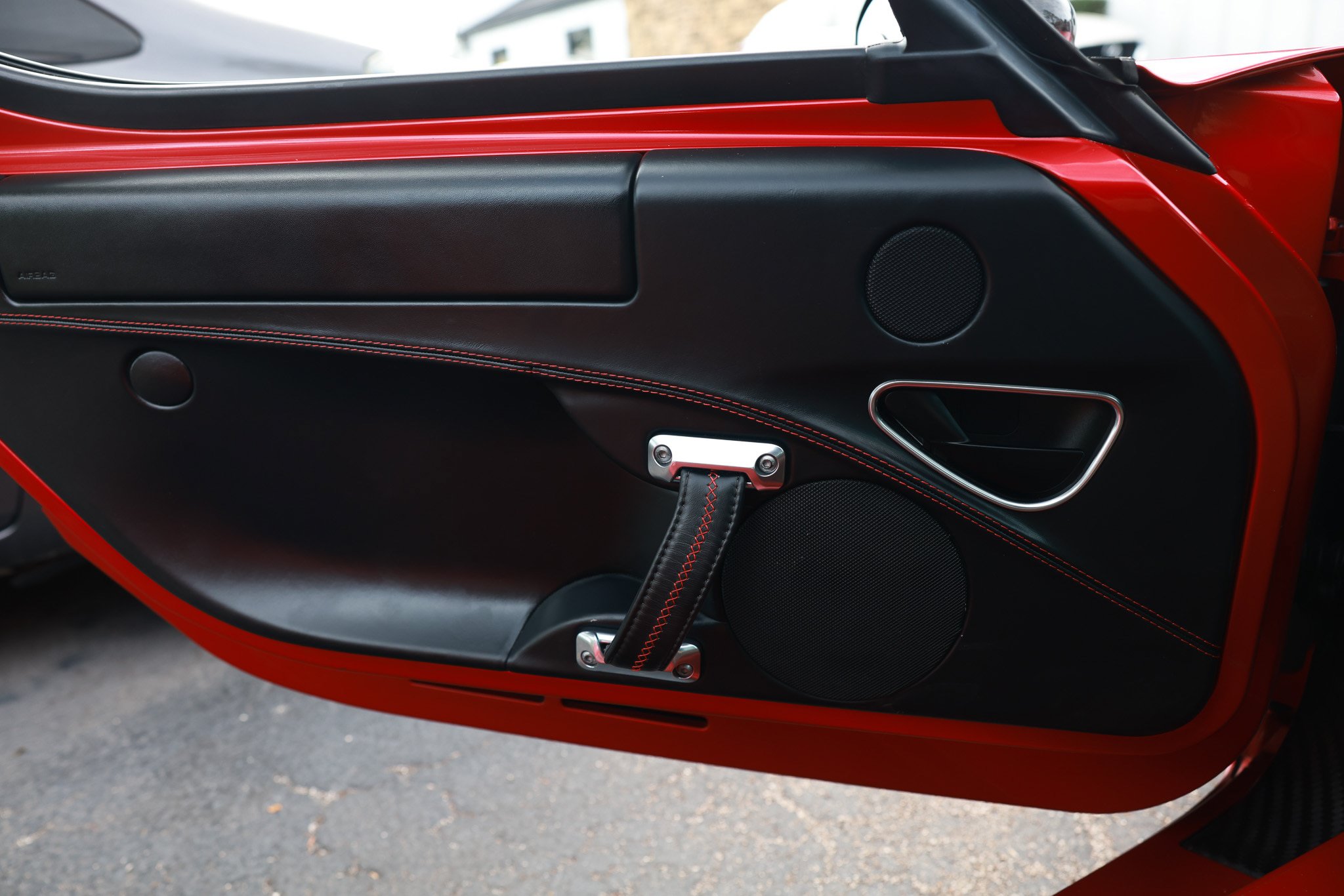 Used 2015 Alfa Romeo 4C Launch Edition w/ Convenience Group RWD image 44