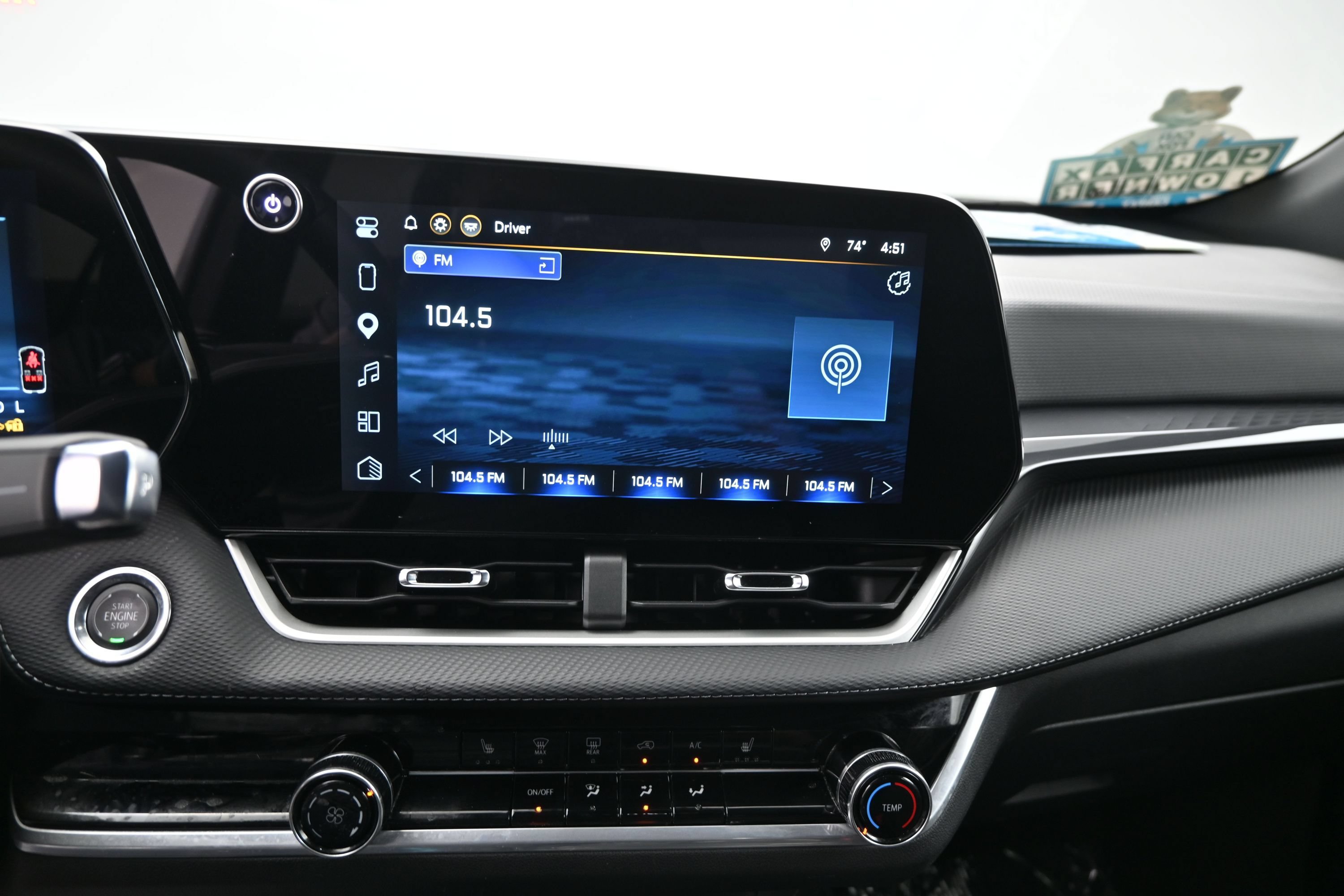 Used 2026 Chevrolet Equinox LT FWD image 19