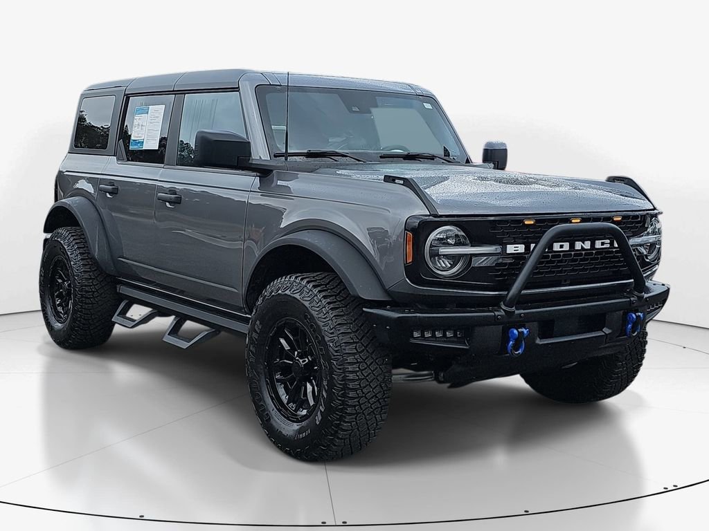 Used 2023 Ford Bronco Wildtrak image 2