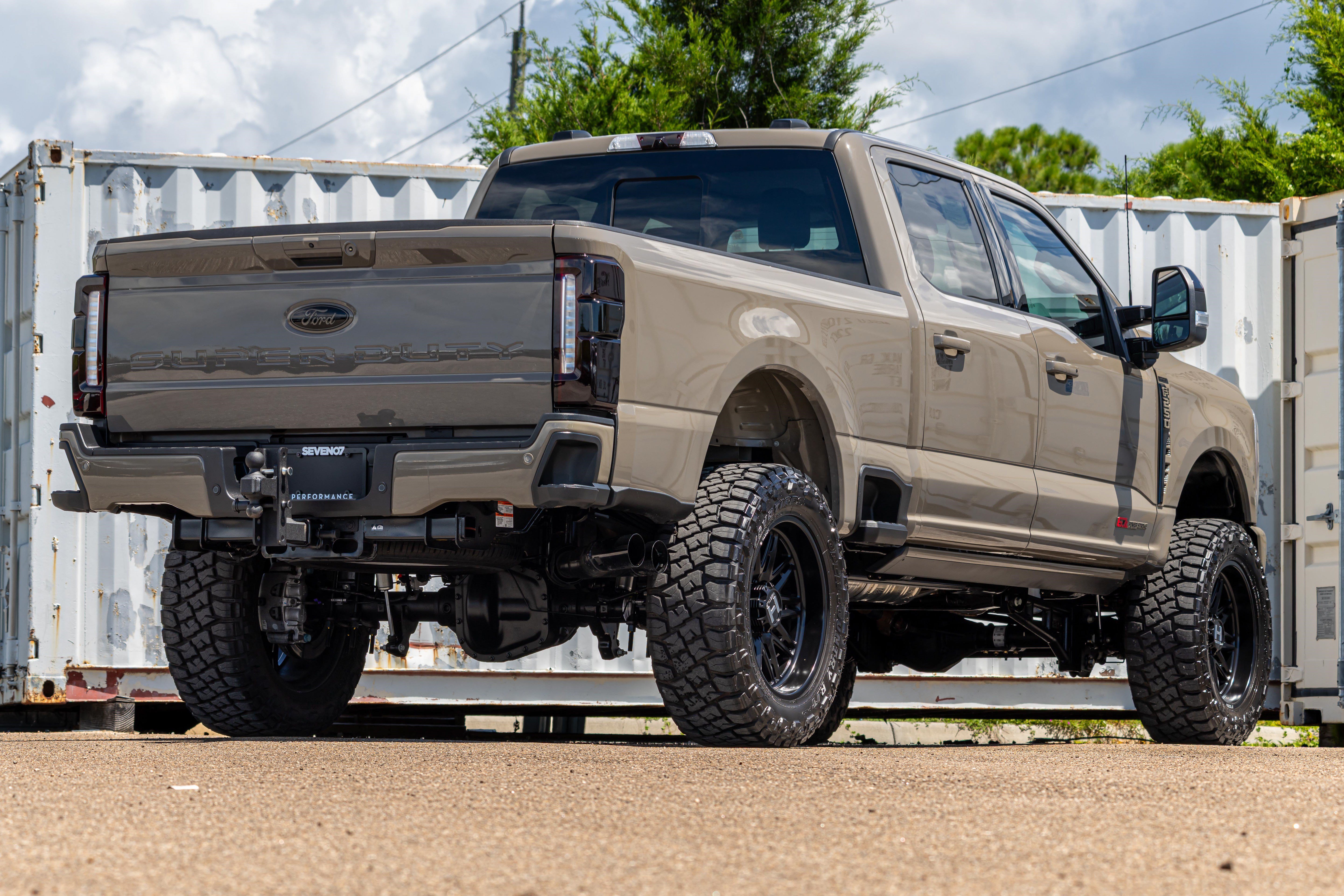 Used 2026 Ford F250 Lariat w/ Lariat Ultimate Package AWD/4WD image 4