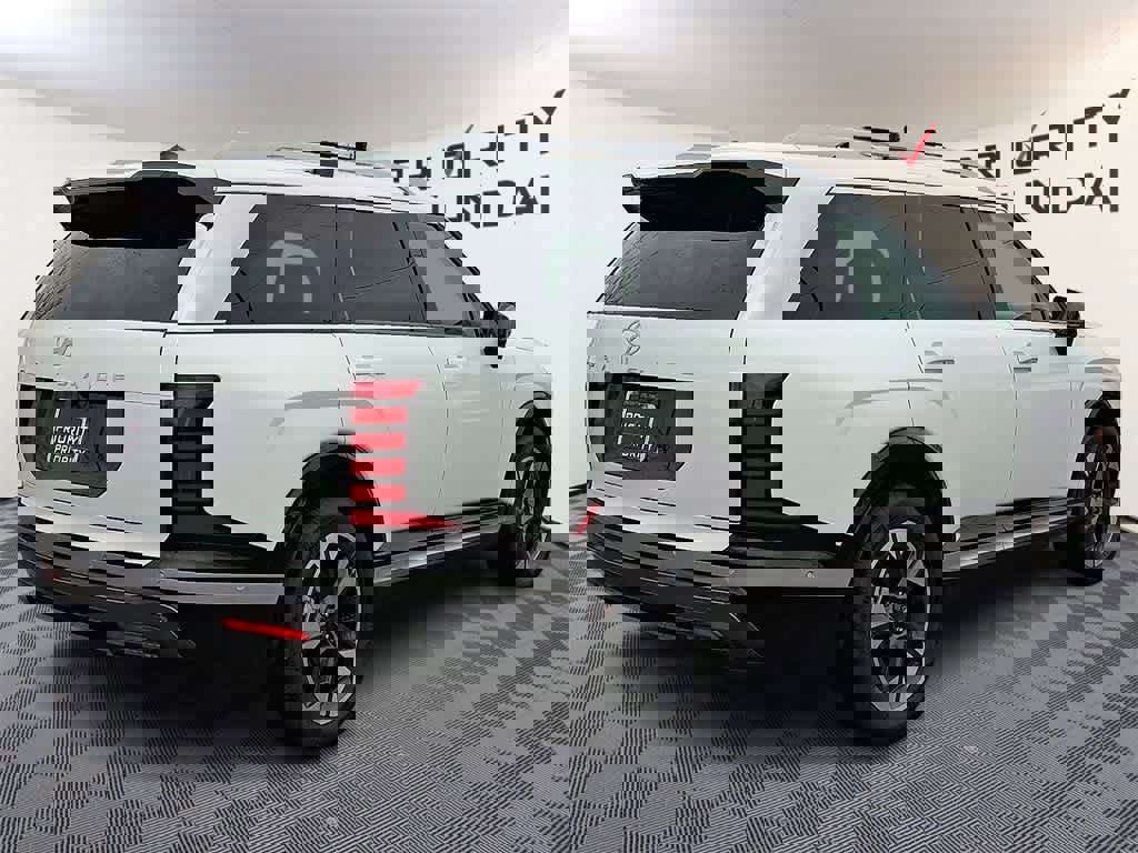 Used 2026 Hyundai Palisade Limited image 4