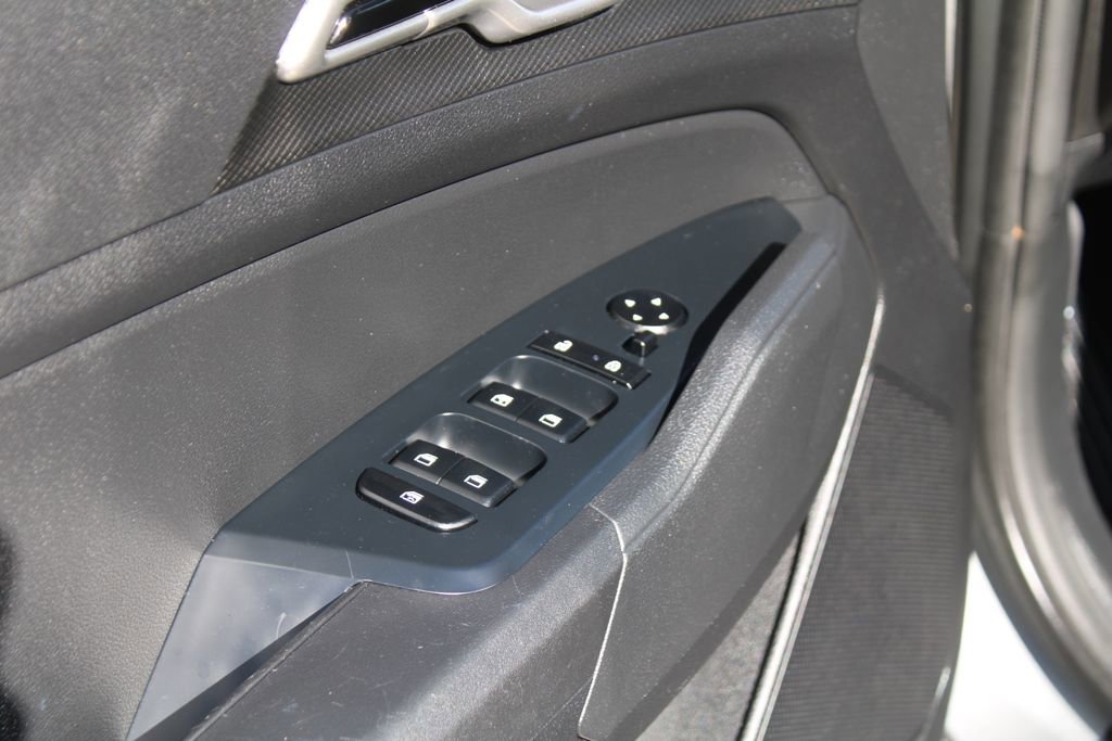 Used 2024 Kia Sportage LX image 18