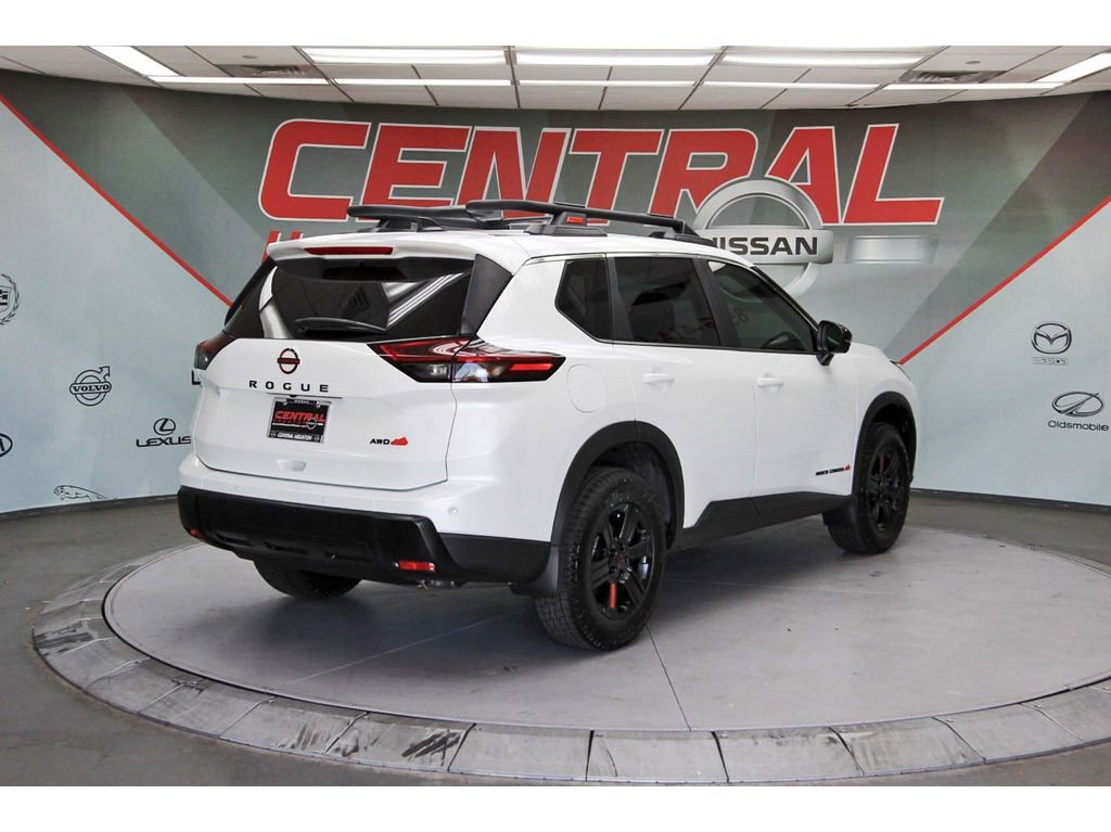 New 2026 Nissan Rogue SV AWD/4WD image 4