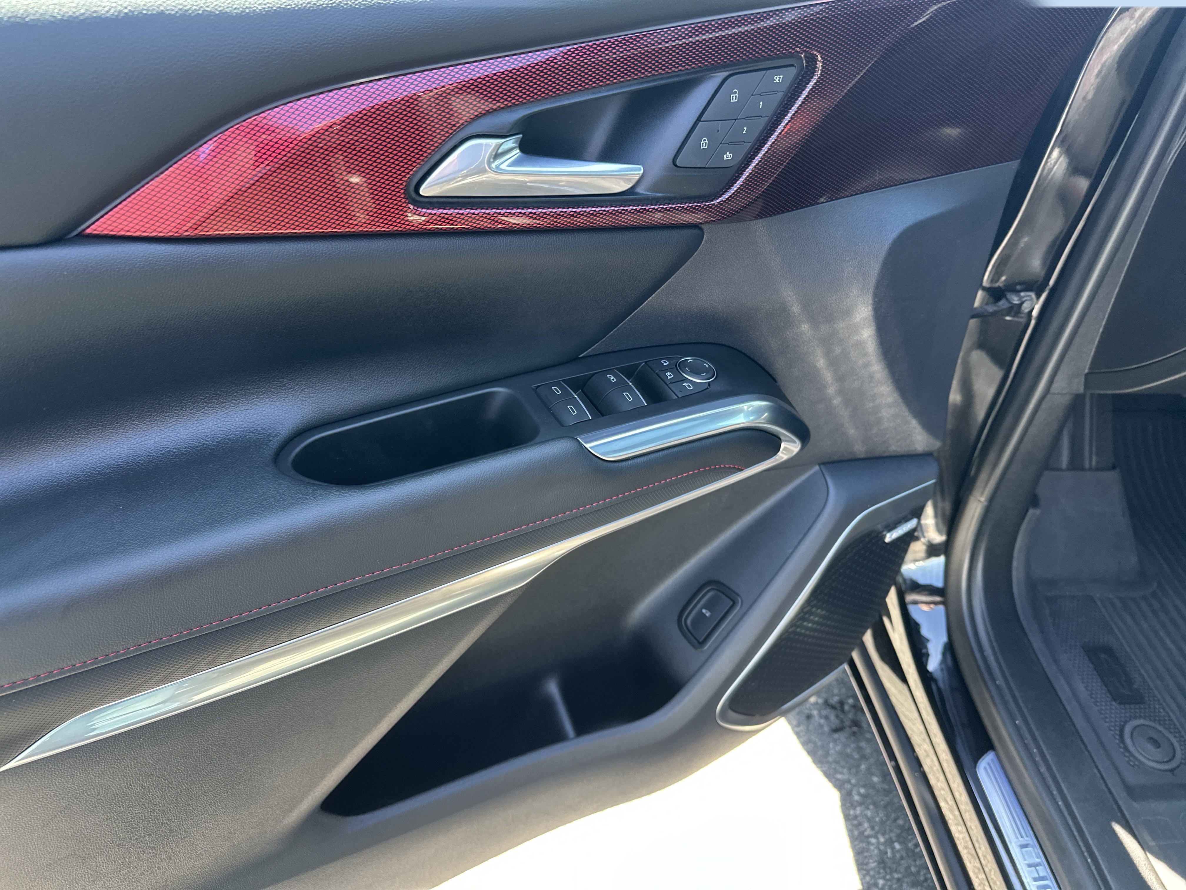 Certified 2024 Chevrolet Traverse RS w/ LPO, Floor Liner Package image 10