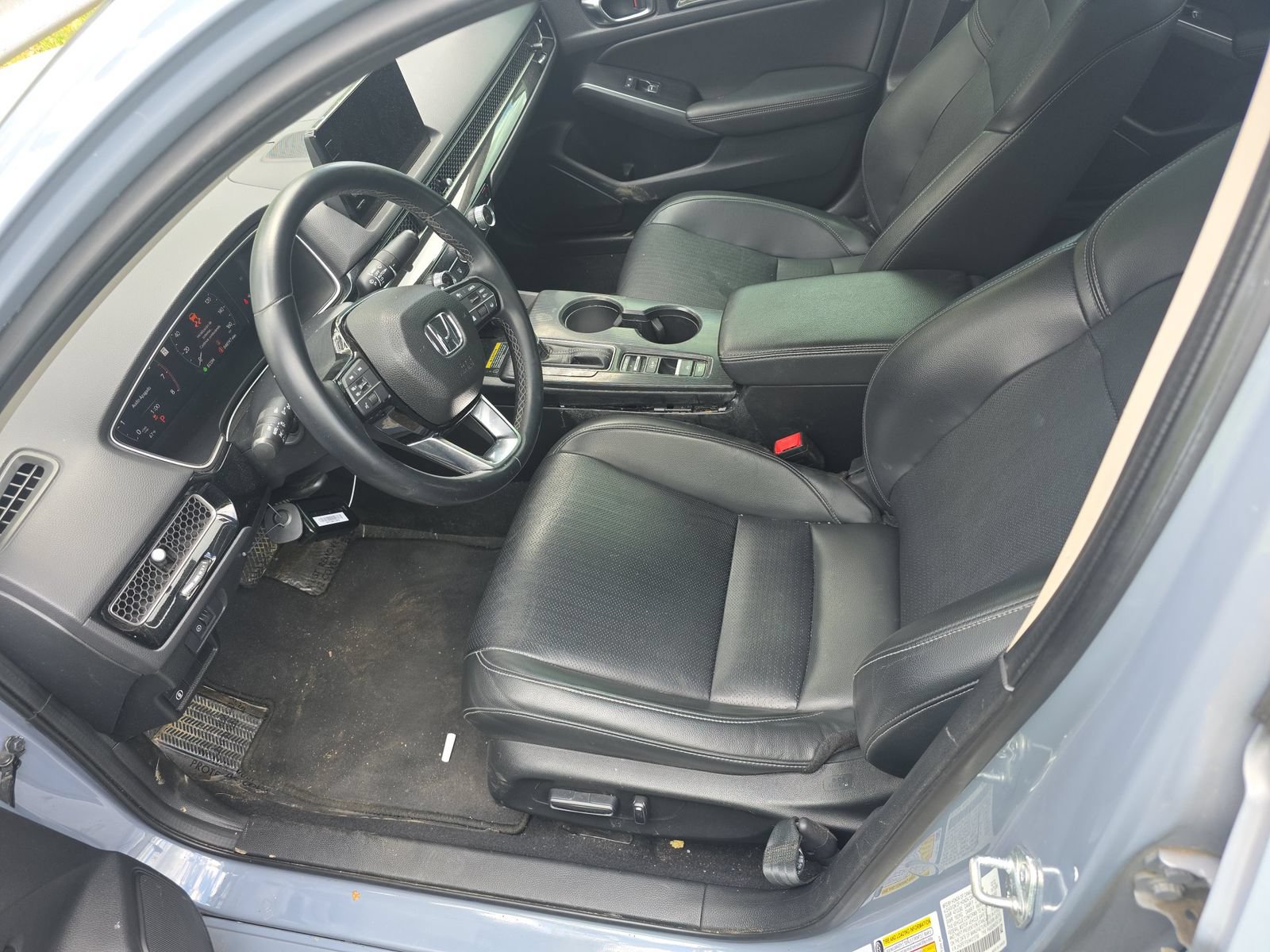 Used 2022 Honda Civic Touring image 6
