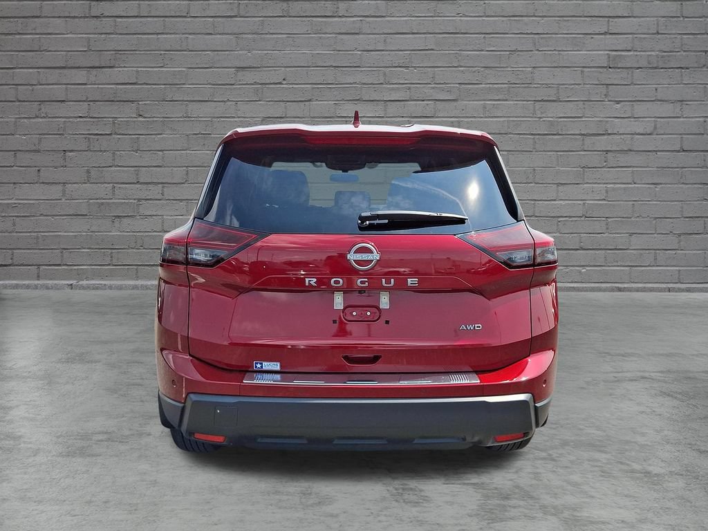 Used 2026 Nissan Rogue SV AWD/4WD image 10