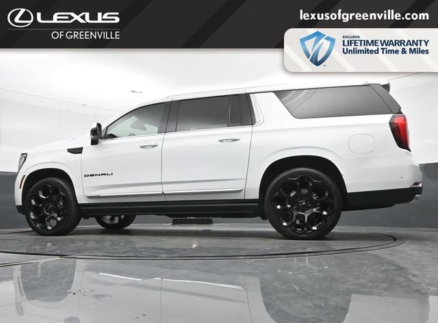 Used 2025 GMC Yukon XL Denali AWD/4WD image 38