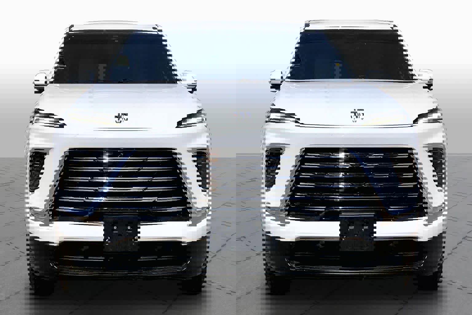 Used 2025 Buick Enclave Preferred FWD image 4