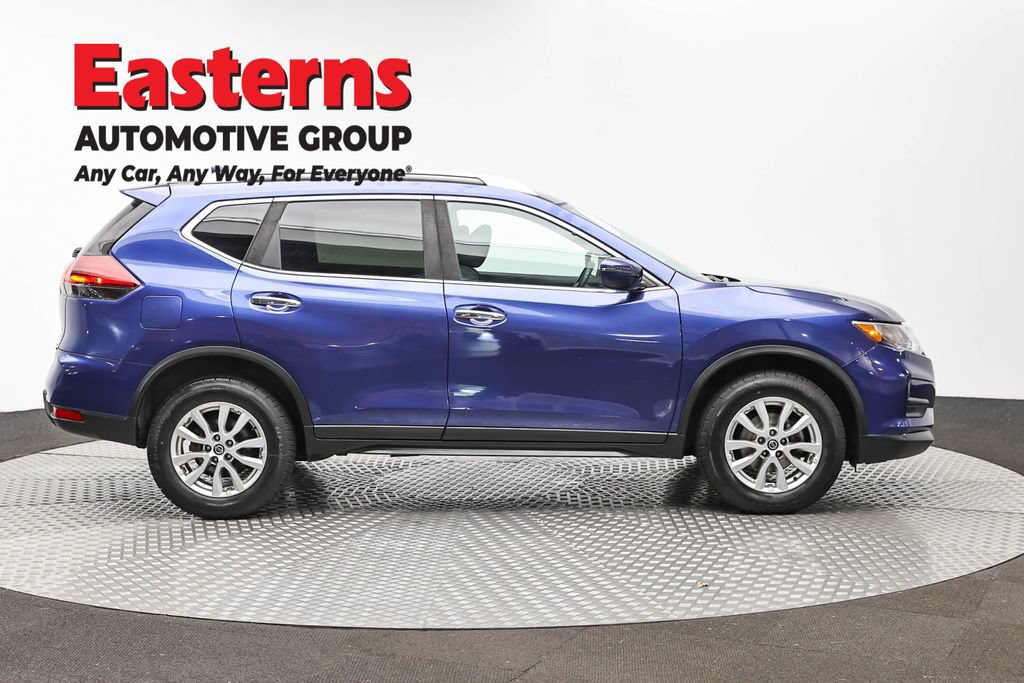 Used 2020 Nissan Rogue SV AWD/4WD image 4