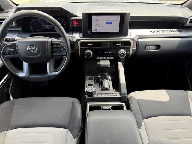 Used 2025 Toyota Tacoma TRD Off-Road AWD/4WD image 21