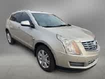 Used 2015 Cadillac SRX Luxury w/ Driver Awareness Package FWD image 2