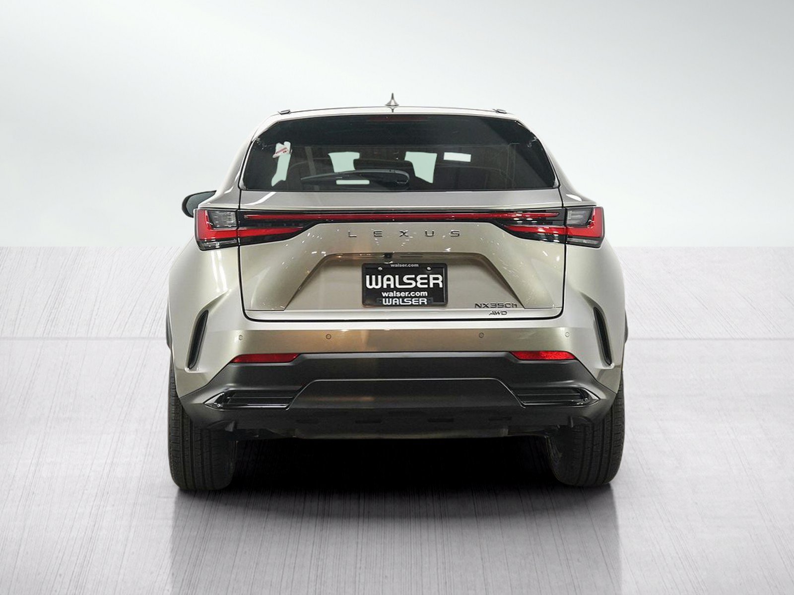 Used 2024 Lexus NX 350h AWD image 4