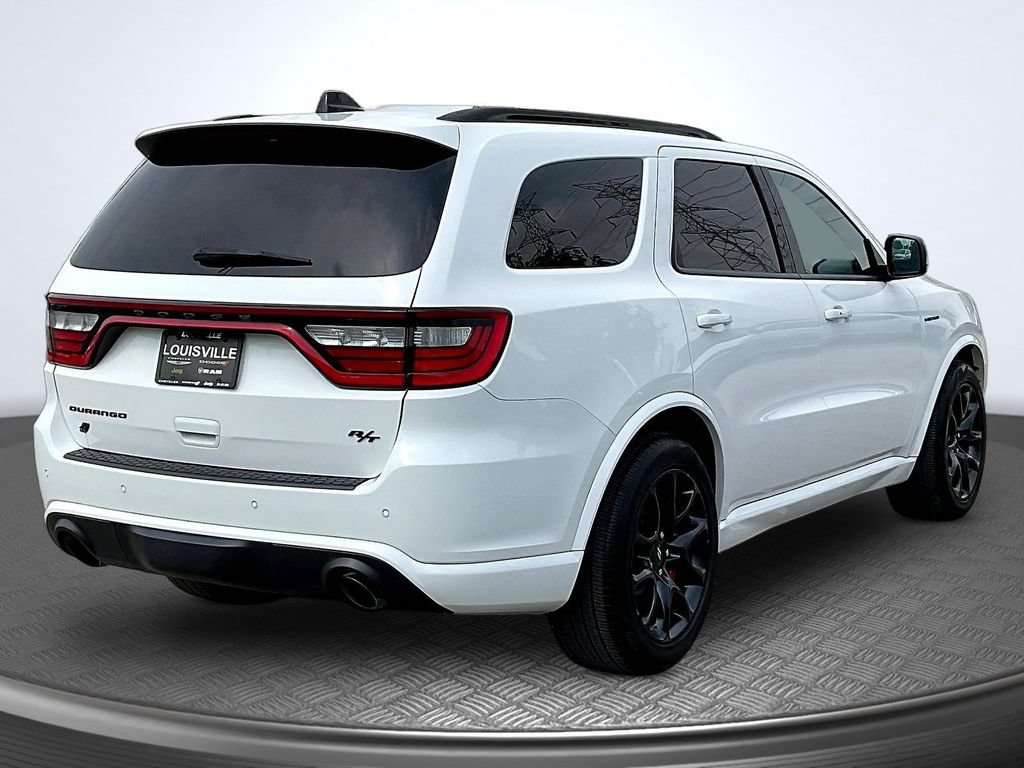 Used 2023 Dodge Durango R/T w/ Tow 'N Go Package AWD/4WD image 8