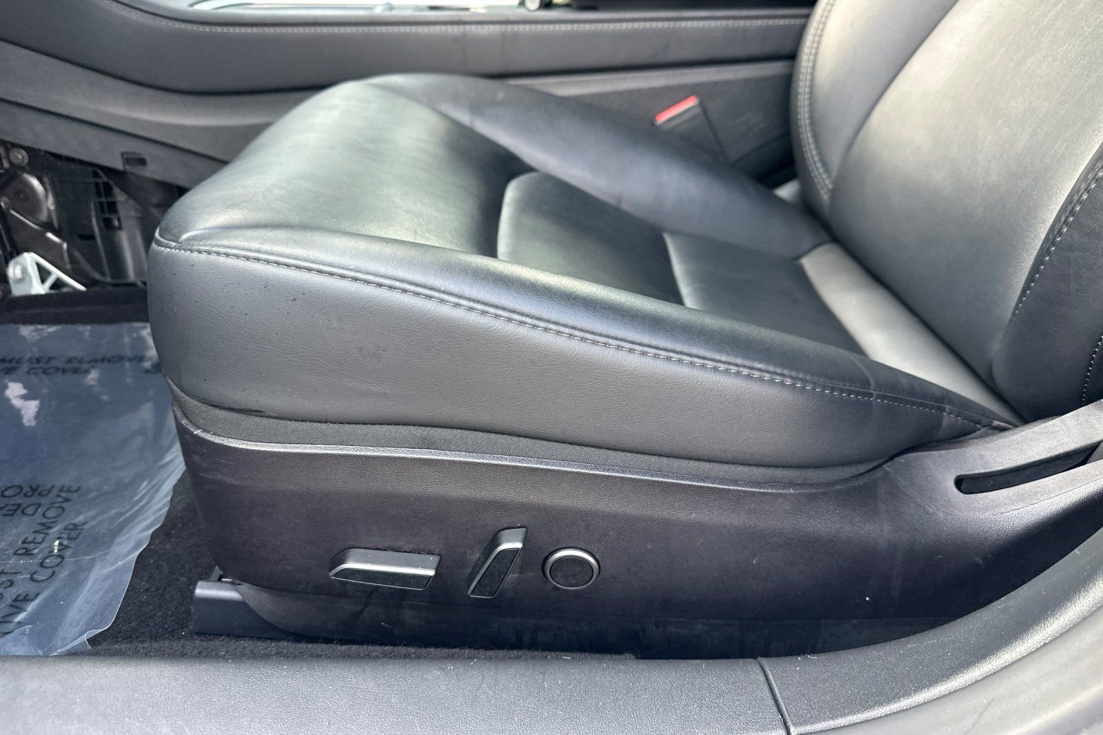 Used 2023 Tesla Model 3 Standard Range image 14