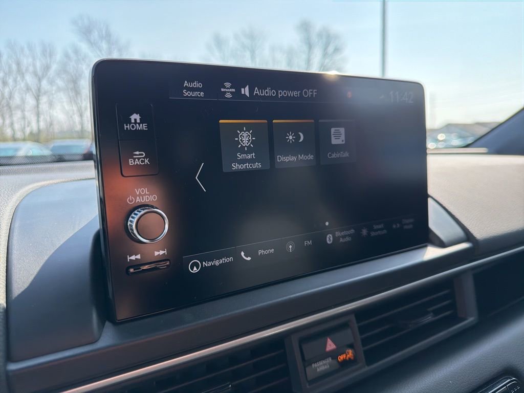 Certified 2025 Honda Pilot Black Edition image 33