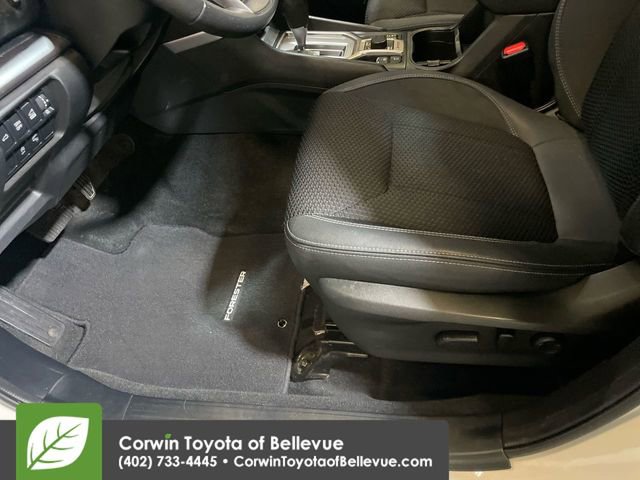 Used 2023 Subaru Forester Premium image 12