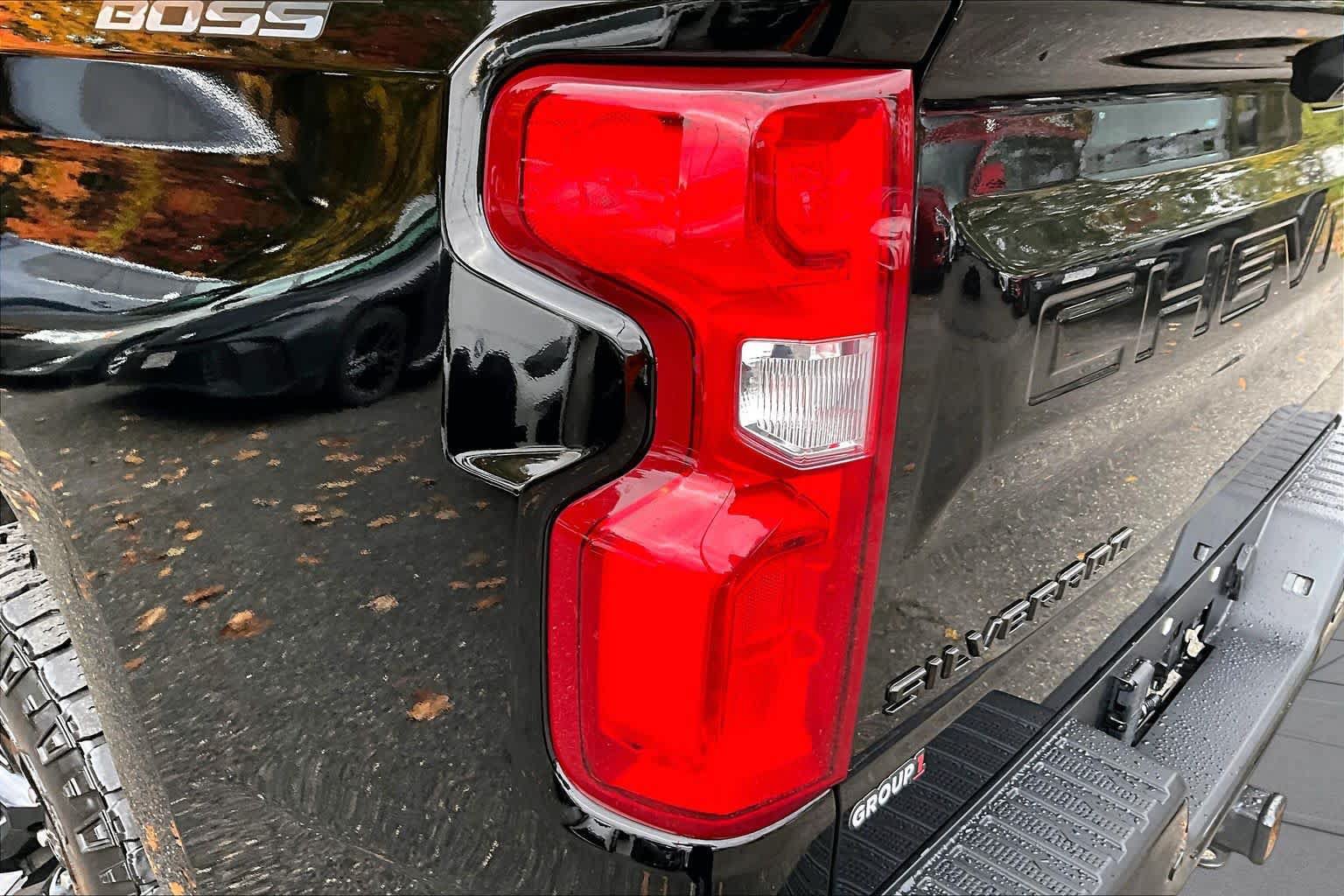 Used 2022 Chevrolet Silverado 1500 LT Trail Boss w/ LT Trail Boss Premium Package AWD/4WD image 27