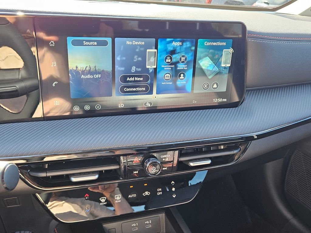 New 2026 Nissan Kicks SR image 20