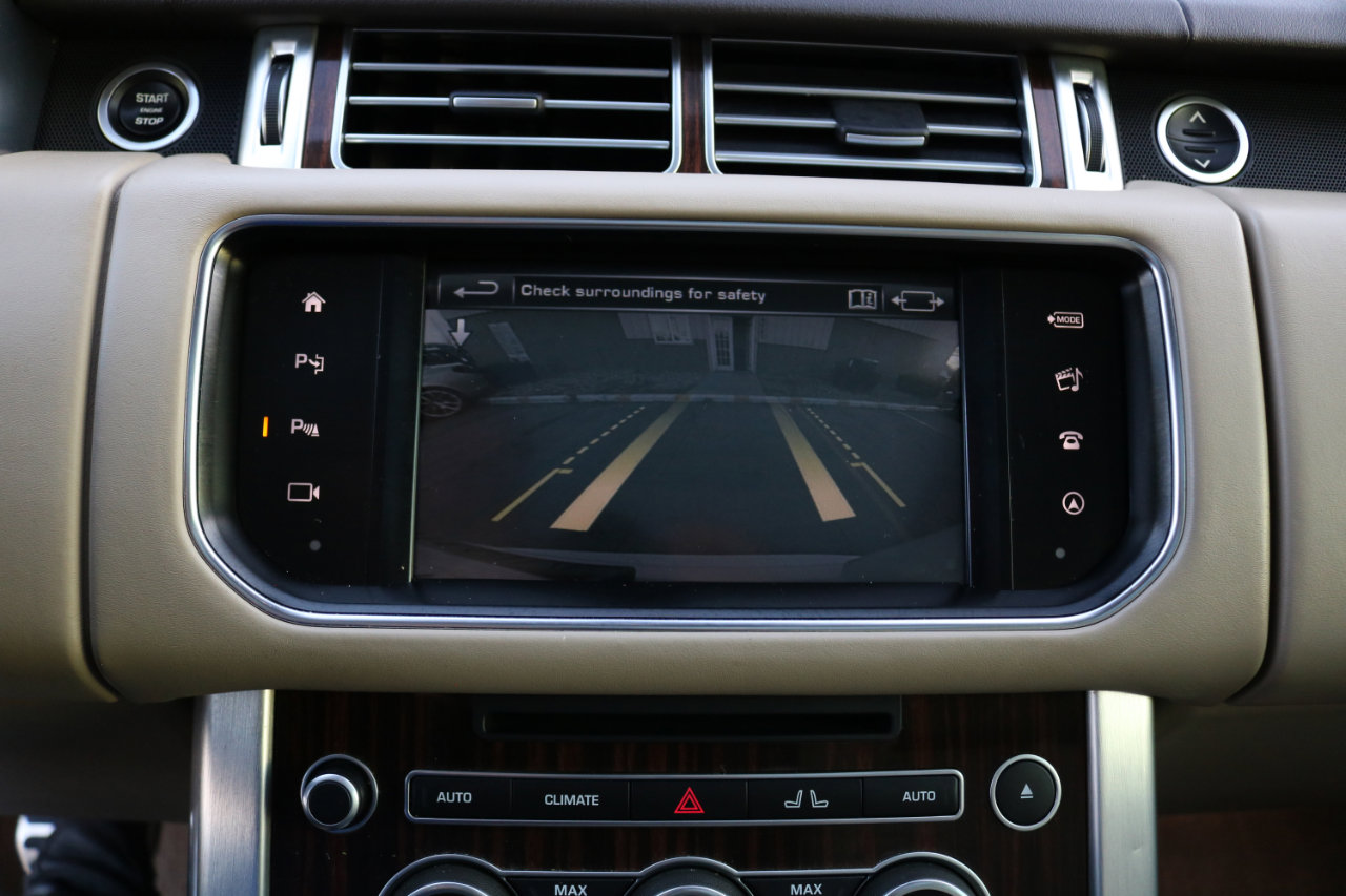 Used 2016 Land Rover Range Rover Supercharged image 27